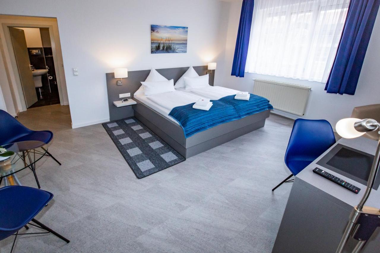 Hotel "Zur Muehle" Хойерсверда Экстерьер фото