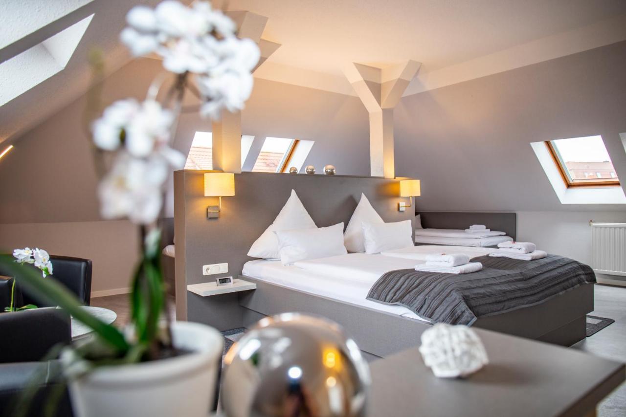 Hotel "Zur Muehle" Хойерсверда Экстерьер фото